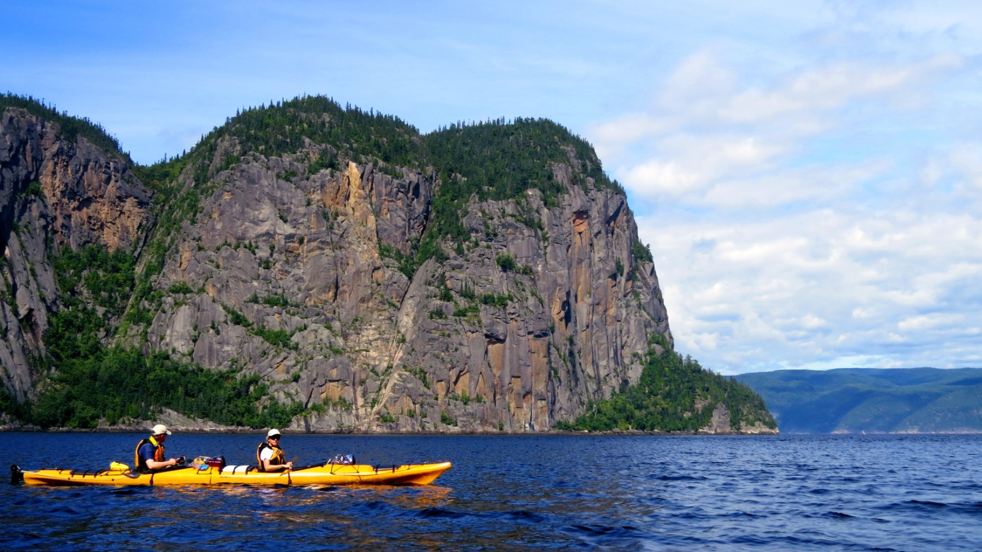 sea kayak in Saguenay fjord